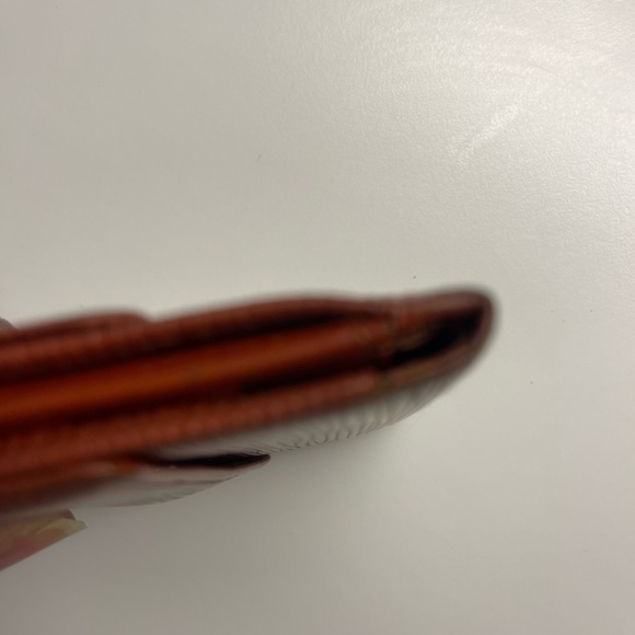 Louis Vuitton Textured Tan Wallet - Picture 7 of 8